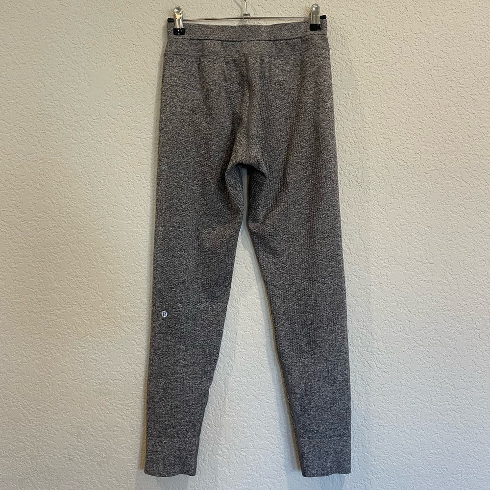 Lululemon Engineered Warmth Jogger - Graphite Grey - Merino Wool - Size 2 - Picture 7 of 10